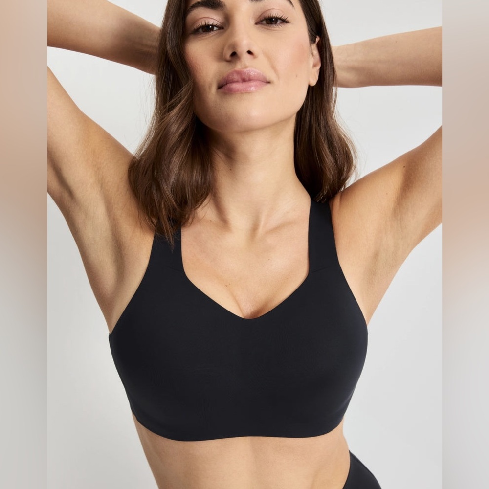 Knix Black Wireless Bra
